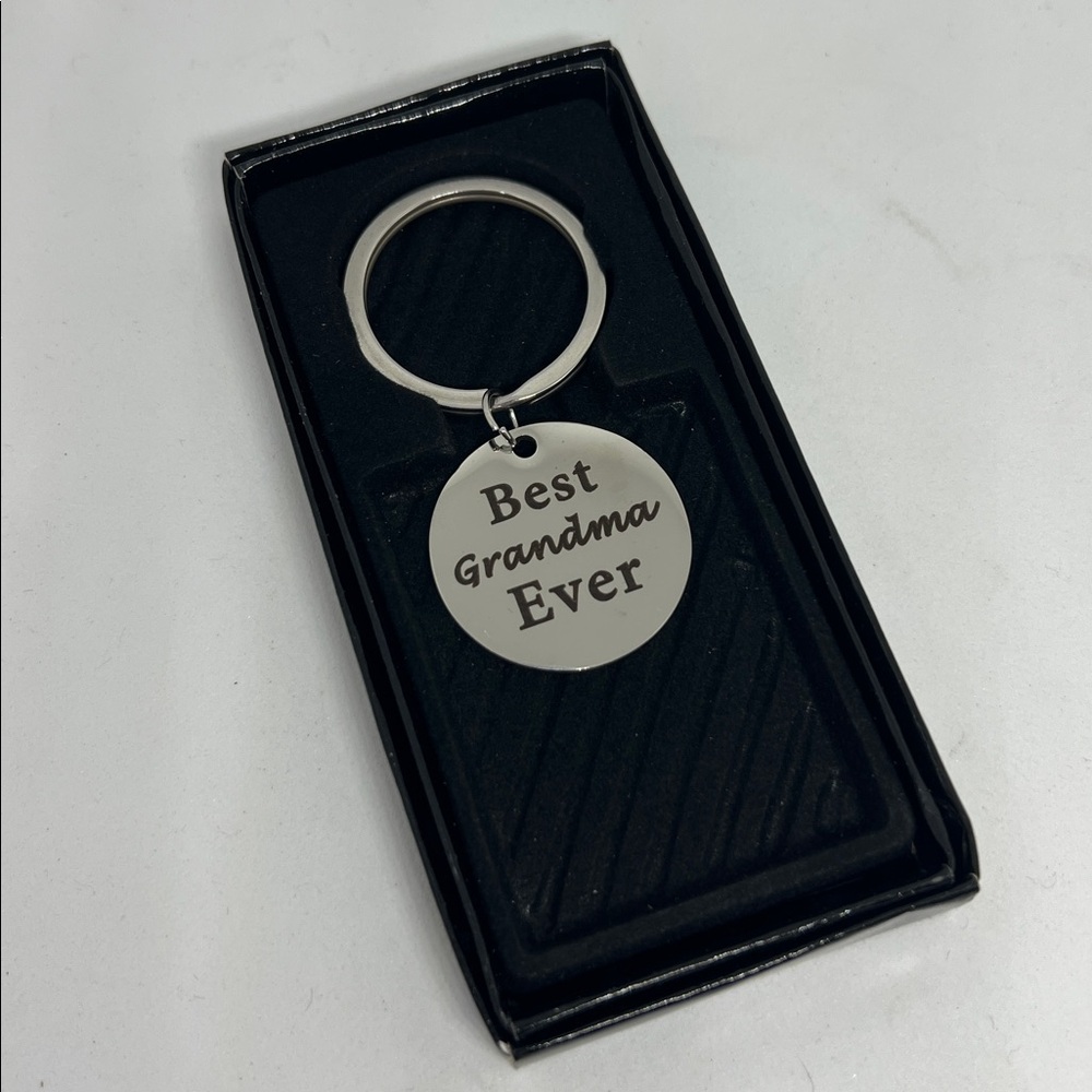 Keychain Affirmation Gift BEST GRANDMA EVER NIB